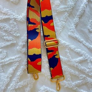 Cross body/Guitar strap